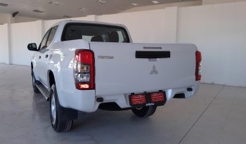 
										2024 Mitsubishi Triton 2.4DI-D Double Cab GL full									