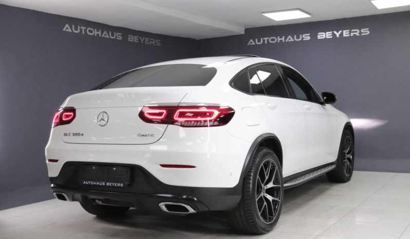 
								2021 Mercedes-Benz GLC GLC300d Coupe 4Matic AMG Line full									