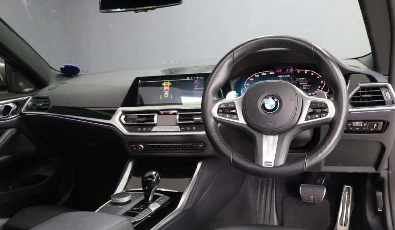 
								2022 BMW 4 Series M440i Xdrive Coupe full									