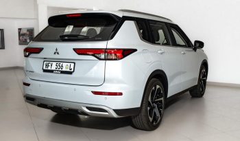 
										2024 Mitsubishi Outlander 2.5 Exceed full									